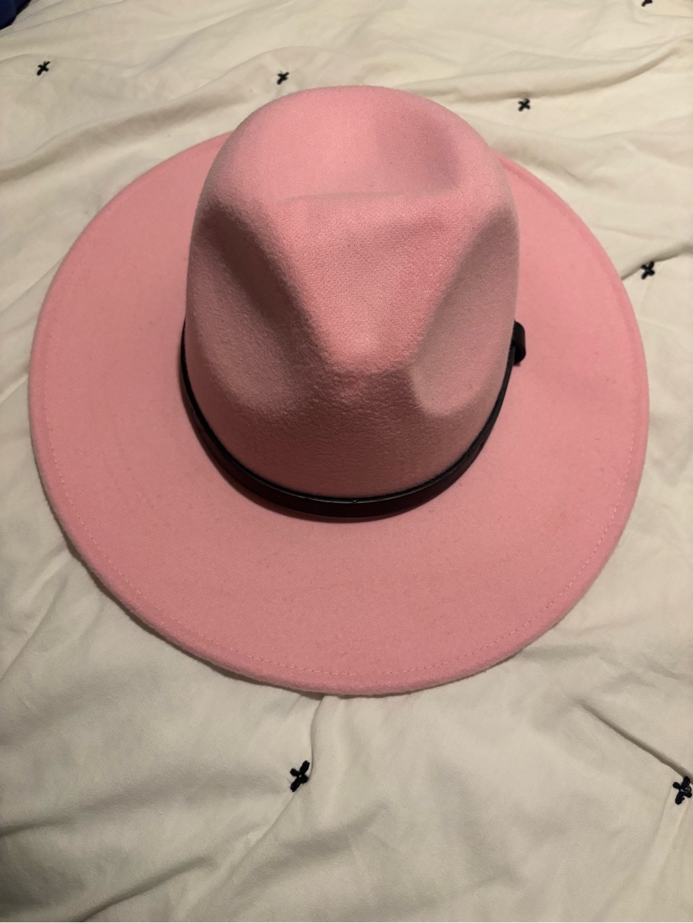Stylish Pink Wide-Brim Fedora Hat with Black Band